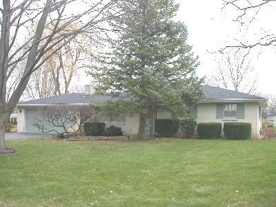 W152N5510 Beaver Rd, Menomonee Falls, WI 53051