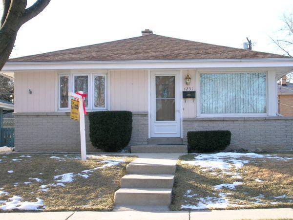 4251 N 74th St., Milwaukee, WI 53216
