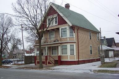 1413 N 37th St #1415, Milwaukee, WI 53208