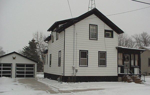 521 N Montgomery St., Watertown, WI 53098