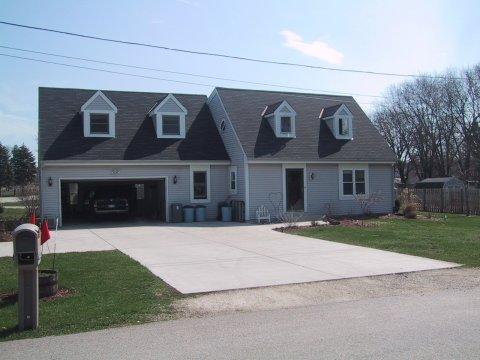 894 N Center St., Ashippun, WI 53036