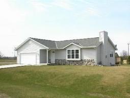 3851 Riegle Ct., Hartford, WI 53027