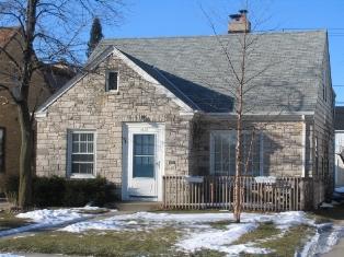 4923 N Woodruff, Whitefish Bay, WI 53217