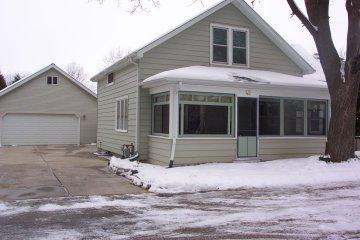 42 Eastman's, Oconomowoc, WI 53066