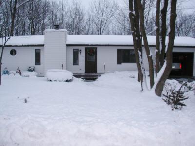 149 Serenity Oaks Ter., Lebanon, WI 53098