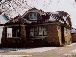 705 Augusta St., Racine, WI 53402