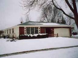 617 W Deer Pass Rd., Saukville, WI 53080