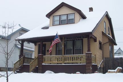 1216 S 73rd, West Allis, WI 53214