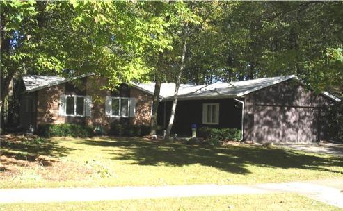 2204 W Koning Dr., Sheboygan, WI 53083