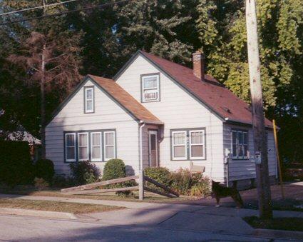 821 Westowne Ave., Waukesha, WI 53188