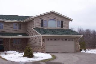 720 Stoney Creek #4, West Bend, WI 53095