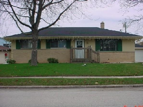 350 Barry Ave., Port Washington, WI 53074