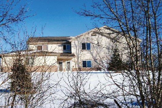 850 Evergreen Dr. #7, Hartford, WI 53027