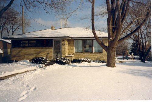 1709 Nicholson Ave., South Milwaukee, WI 53172