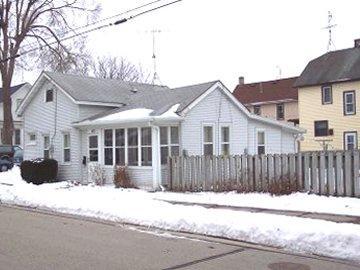413 Emerald St, Watertown, WI 53098