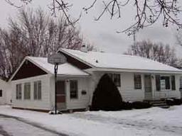 2131 Green Bay St., La Crosse, WI 54601