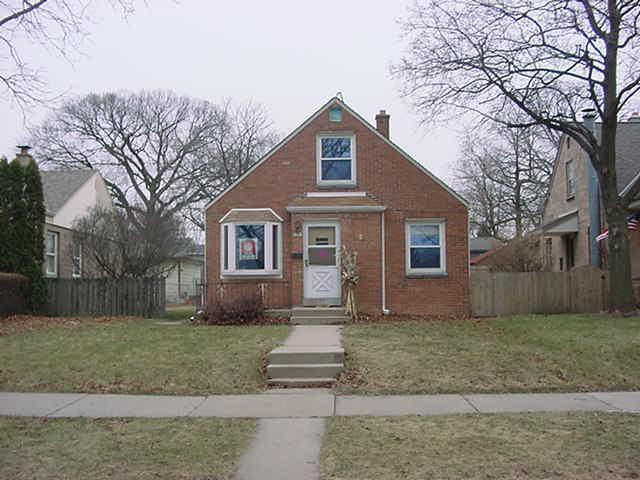 2741 S 49th St., Milwaukee, WI 53219