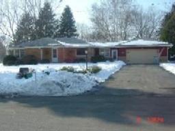 6845 N 102 St, Milwaukee, WI 53224