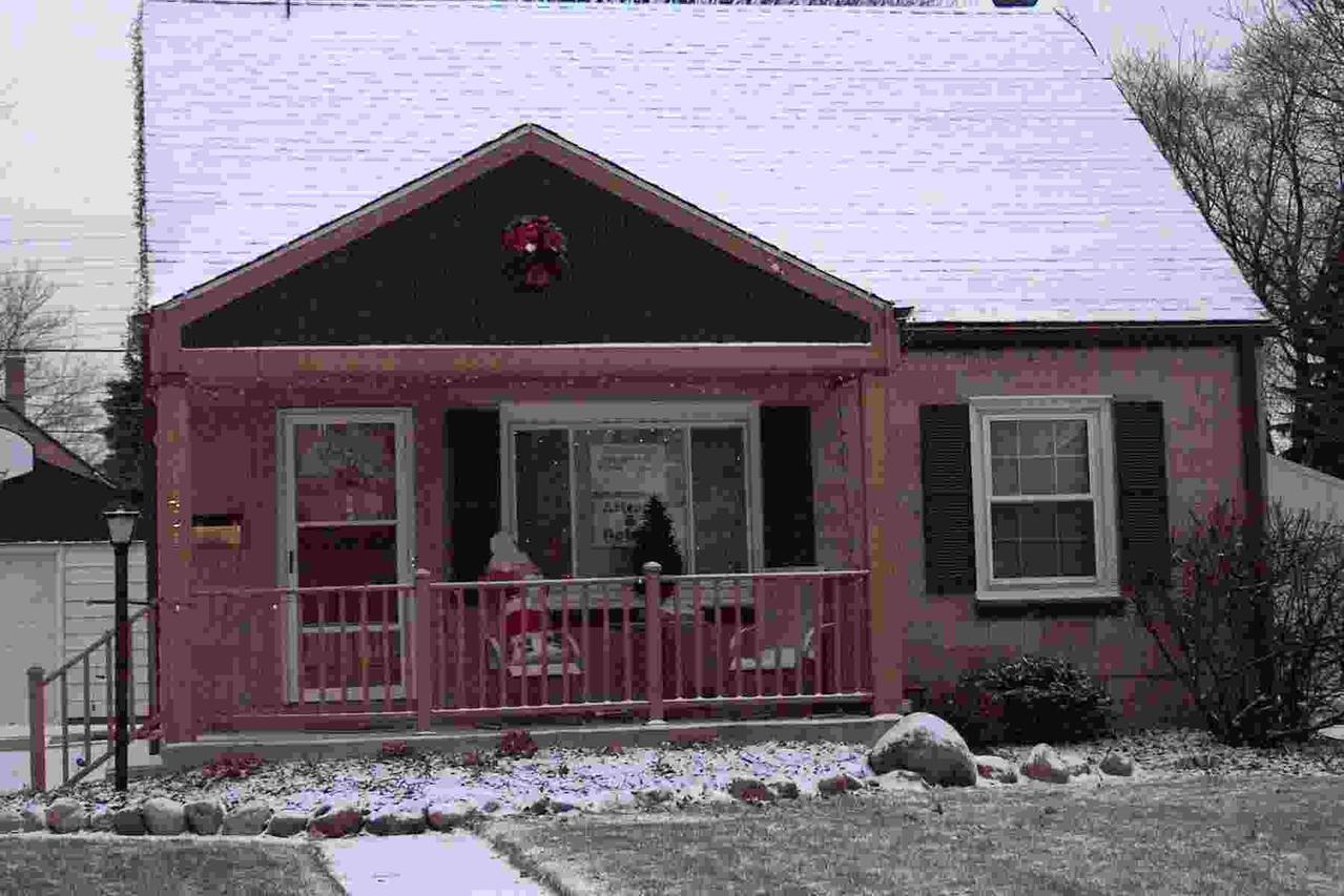 1421 E Norwich Ave., Milwaukee, WI 53207