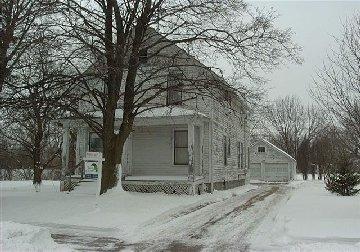 424 Clark St., Plymouth, WI 53073