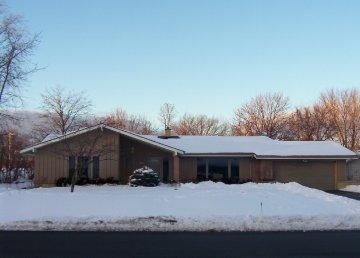 13970 W Briarwood Ln., New Berlin, WI 53151