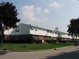 3024 W Iona Ter. #3050, Milwaukee, WI 53221