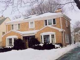 9556 W Beverly, Wauwatosa, WI 53226