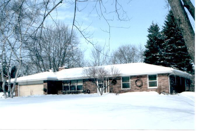 13514 W Honey Ln., New Berlin, WI 53151
