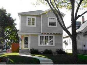 3477 S 14th St, Milwaukee, WI 53215