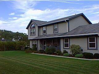 8780 S 99th St., Franklin, WI 53132