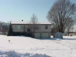 N7223 Leibl Ct., Holland, WI 54636