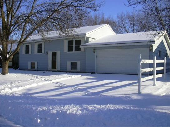 322 N 15th Ave., Onalaska, WI 54650