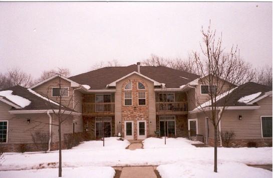 6200 S Creekside Dr. #7, Cudahy, WI 53110