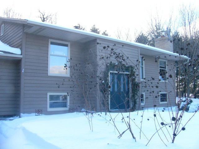 7133 Mount Pleasant Dr, Barton, WI 53090