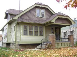 4217 S 1st Pl., Milwaukee, WI 53207