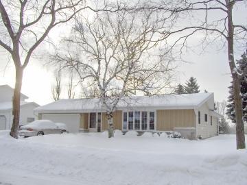 2085 E Oak St., Oak Creek, WI 53154