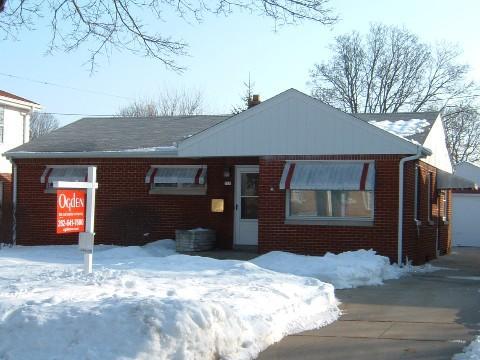 510 N 106th St, Wauwatosa, WI 53226