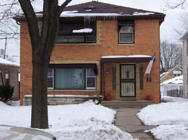 4350 N 28th St #4352, Milwaukee, WI 53216
