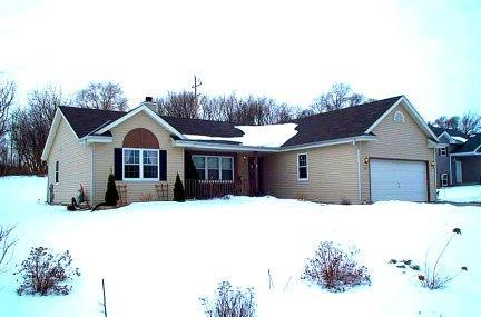 139 Baron Rd., Mukwonago, WI 53149