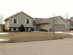 3114 S Pleasant Dr., Holmen, WI 54636