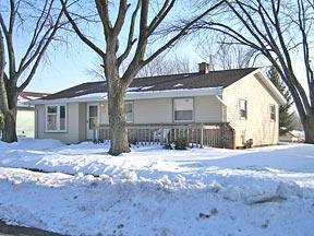 8725 Westbrook Dr., Sturtevant, WI 53177