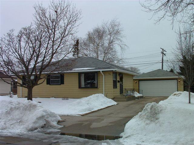 1500 Harmony Dr., Racine, WI 53402