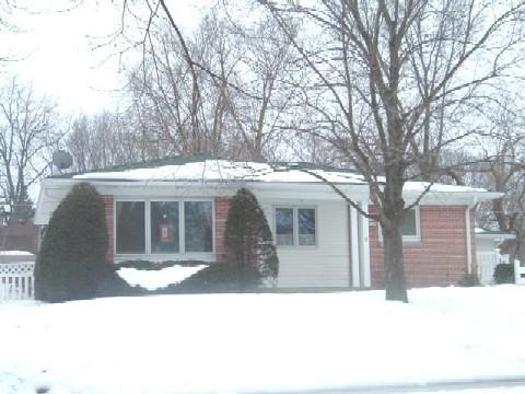 N56W5439 Sunnyside Ln, Cedarburg, WI 53012