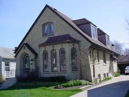 4718 N Diversey Blvd., Whitefish Bay, WI 53211