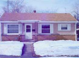 4941 N Mohawk Ave., Glendale, WI 53217