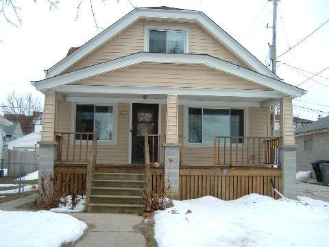 3621 E Whittaker Ave., Cudahy, WI 53110