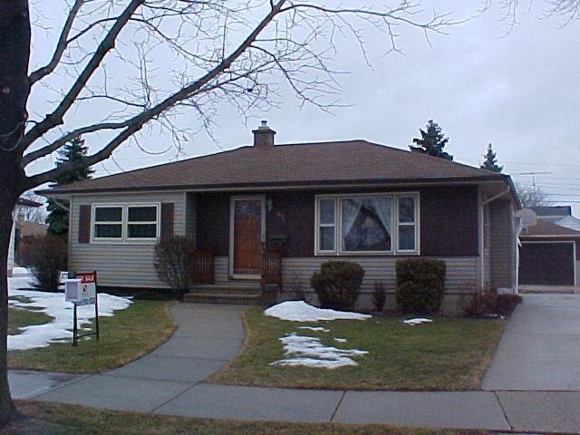 5631 46th Ave, Kenosha, WI 53144