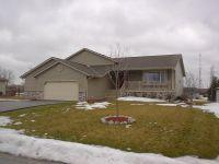 5251 W Bottsford Ave., Greenfield, WI 53220