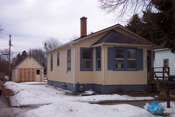 1613 N 27th St., Sheboygan, WI 53081