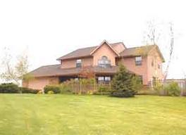 6222 Hilldale Dr., Hartford, WI 53027